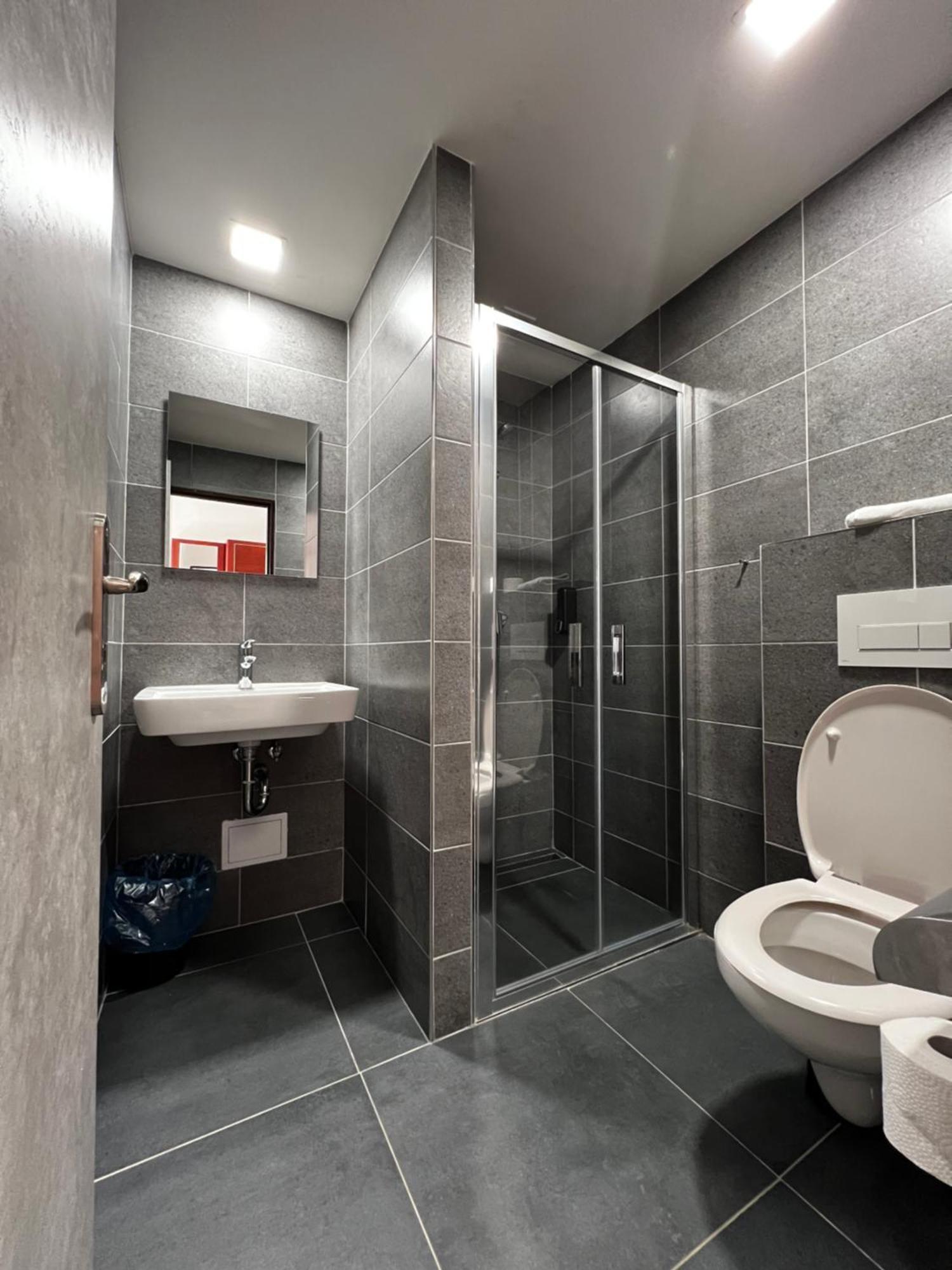 Hotel Bohemia Excellent Klášterec nad Ohří Buitenkant foto